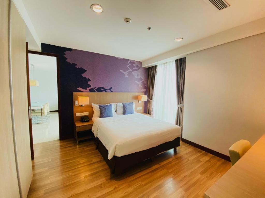 The H Tower Rasuna Suites Kuningan Jakarta By Villaloka 외부 사진