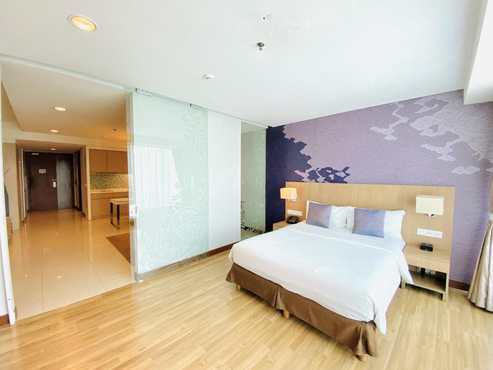 The H Tower Rasuna Suites Kuningan Jakarta By Villaloka 외부 사진