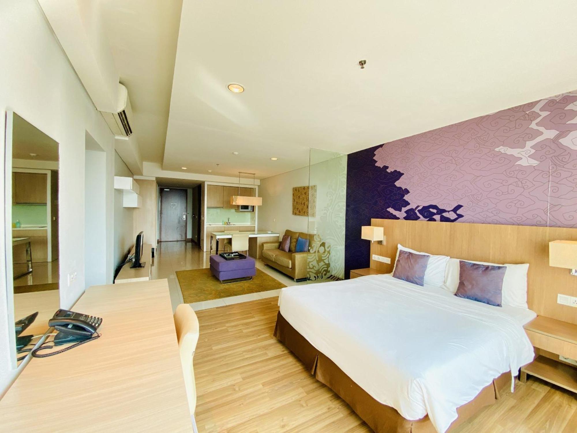 The H Tower Rasuna Suites Kuningan Jakarta By Villaloka 외부 사진
