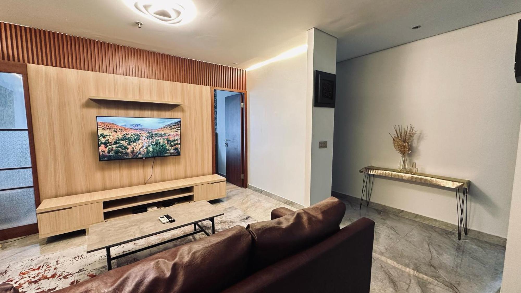 The H Tower Rasuna Suites Kuningan Jakarta By Villaloka 외부 사진