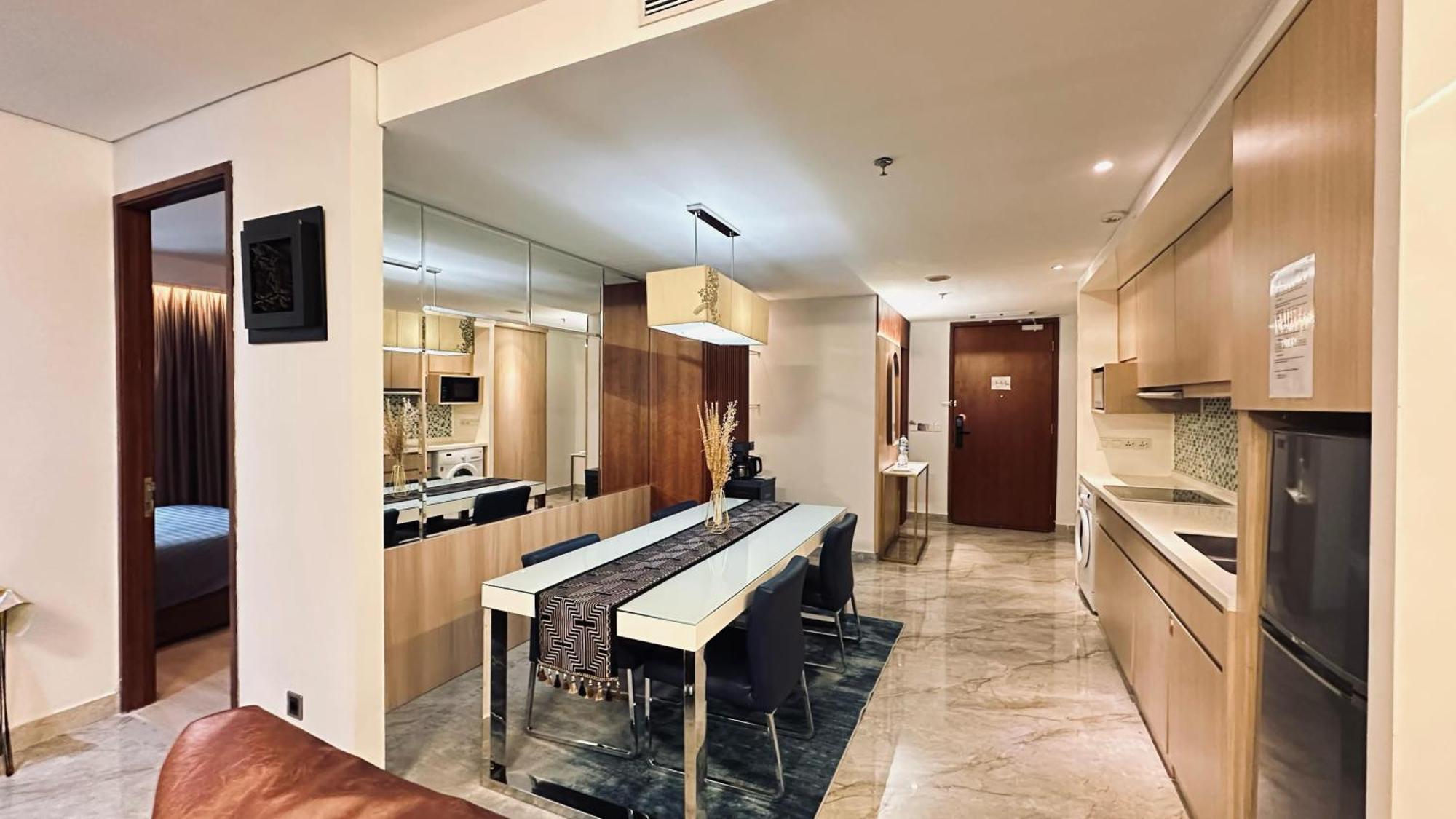 The H Tower Rasuna Suites Kuningan Jakarta By Villaloka 외부 사진