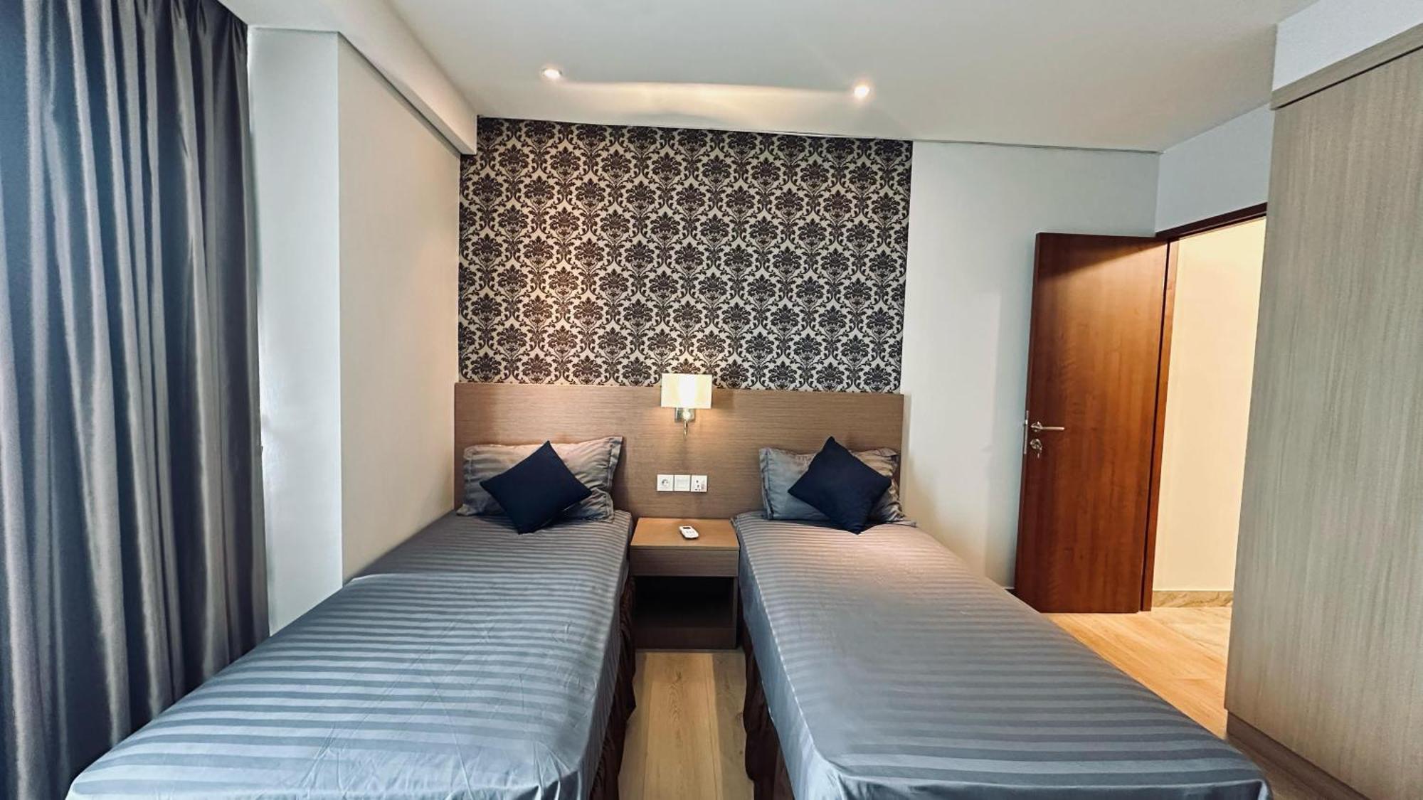 The H Tower Rasuna Suites Kuningan Jakarta By Villaloka 외부 사진