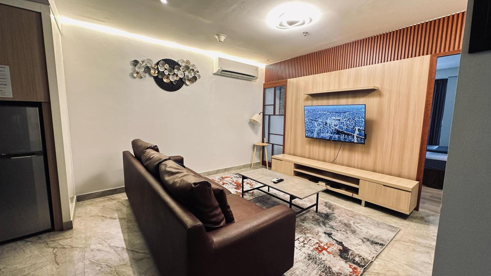 The H Tower Rasuna Suites Kuningan Jakarta By Villaloka 외부 사진